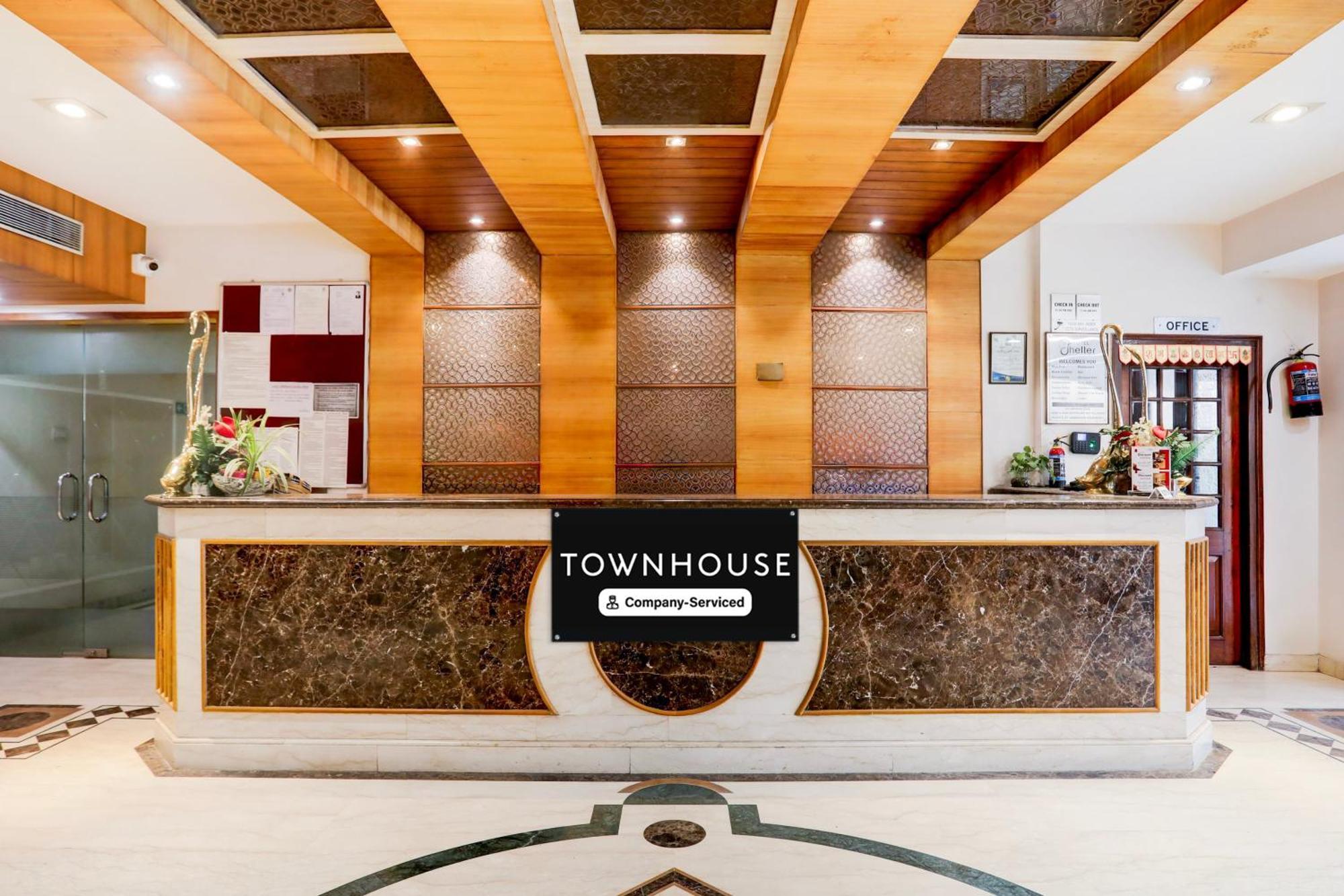 Super Townhouse Padav Square Gwalior Formerly Hotel Shelter Luaran gambar